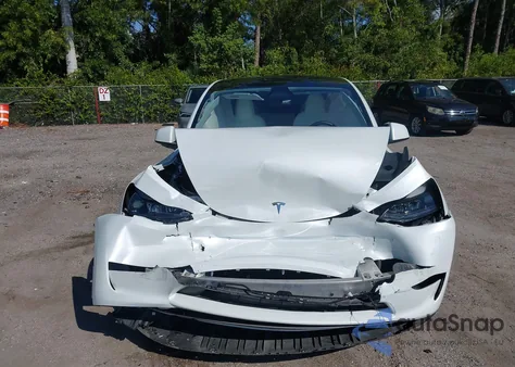 2023 Tesla Model Y Awd/Long Range Dual Motor All-Wheel Drive from USA, damaged, VIN 7SAYGDEE8PA162996